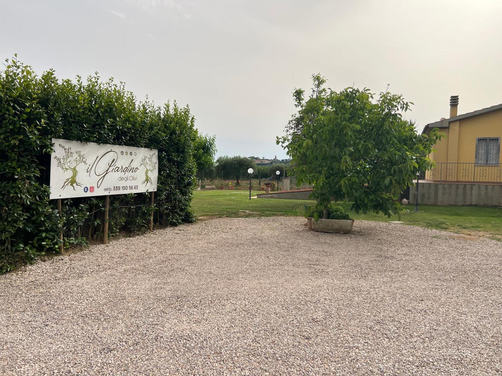 Agriturismo Il Giardino Degli Olivi Appartamenti Castiglione della Pescaia Bagian luar foto